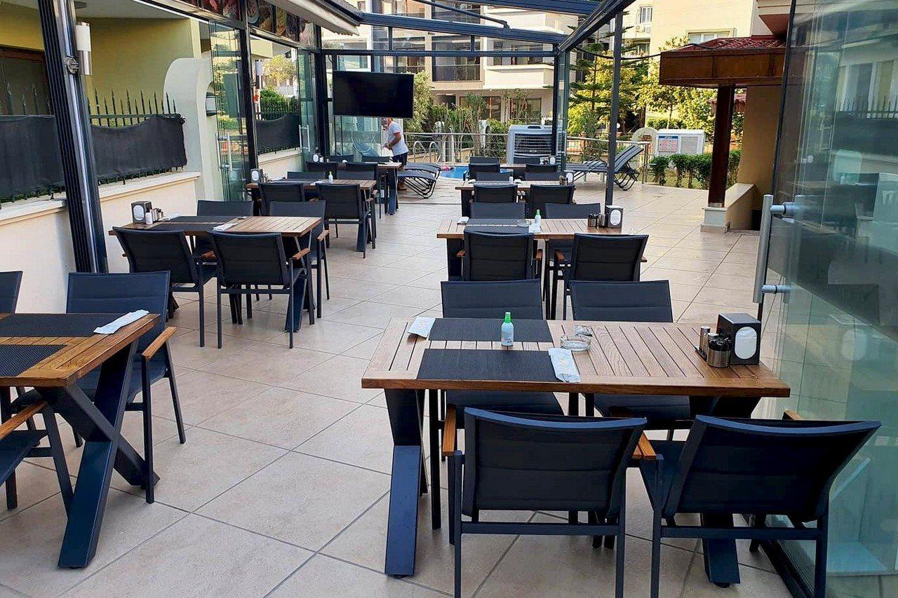 小岛公寓式酒店 马尔马里斯 外观 照片